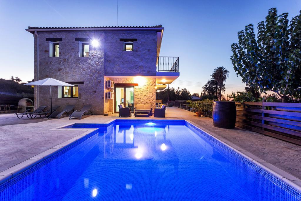 Villa Nikolina Dhrousha Exterior foto
