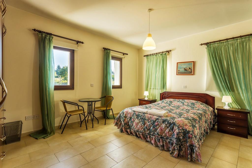 Villa Nikolina Dhrousha Exterior foto